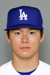 Yamamoto Shines in the Spotlight at Dodger Stadium